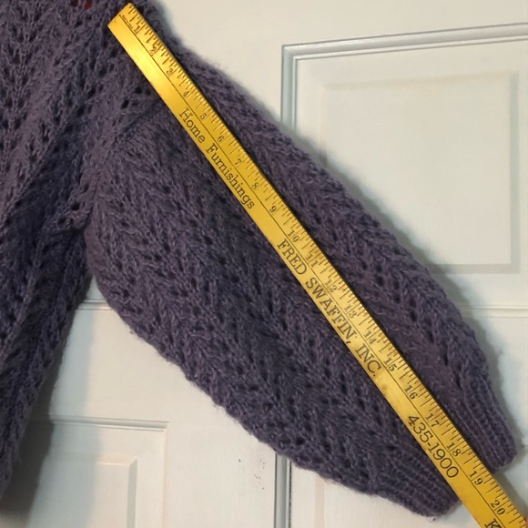 Lavender V-neck Sweater, No Label/brand, May be Handmade, S/M - Picture 12 of 12